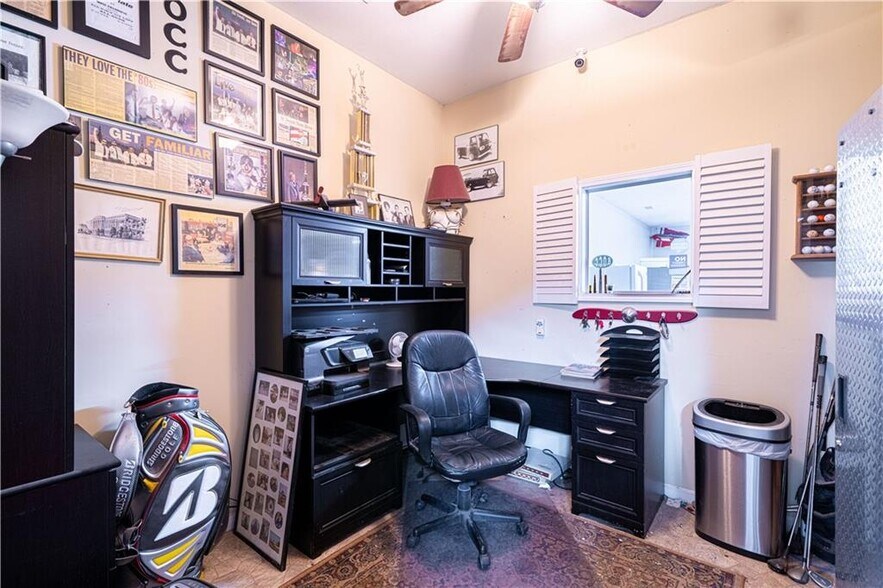 More Photos Of 3619 Messanie St, Saint Joseph Storefront Retail Office For Sale