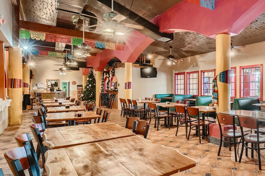 More Photos Of 9602 Spencer Hwy, La Porte Restaurant For Sale