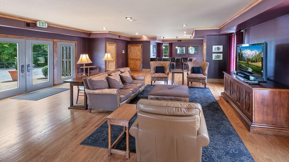 More Photos Of 1128 Saratoga Rd, Kingsport Lodge Meeting Hall For Sale