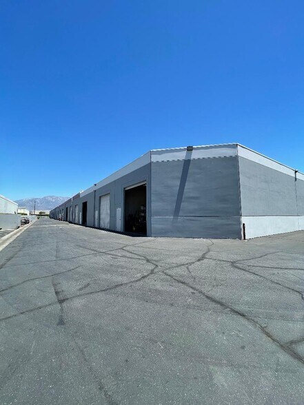 More Photos Of 780 E Francis St, Ontario Manufacturing For Lease