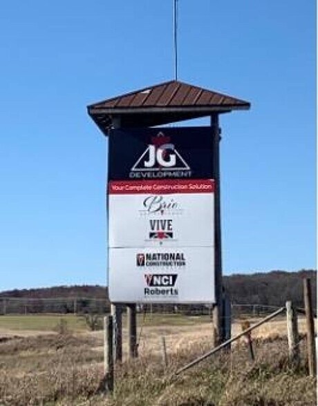 More Photos Of 4070 E Brigham Rd, Blue Mounds Office For Sale