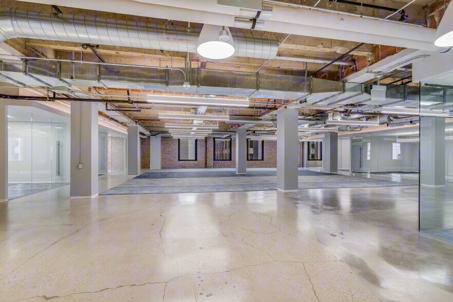 More Photos Of 818 W 7th St, Los Angeles Telecom Hotel Data Hosting For Lease