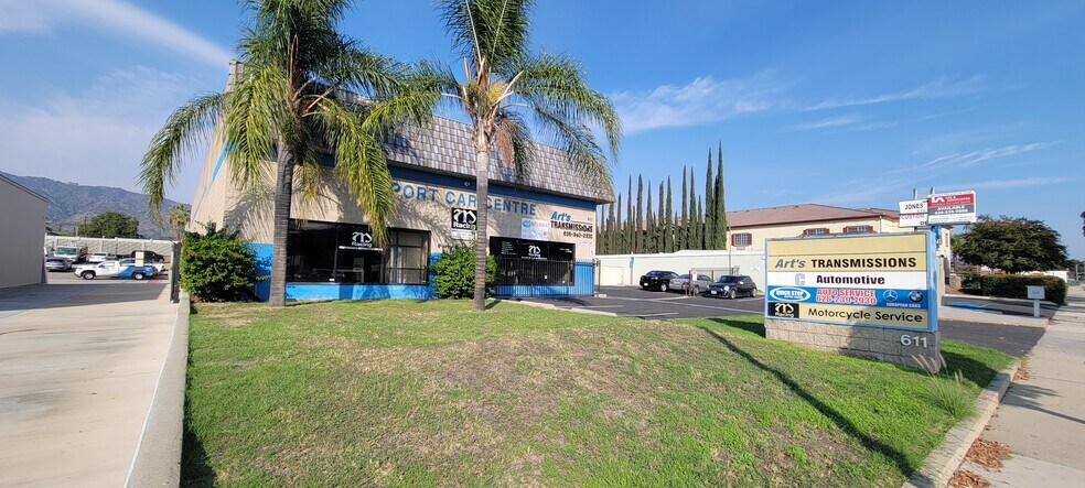 More Photos Of 611 E Route 66, Glendora Auto Repair For Lease