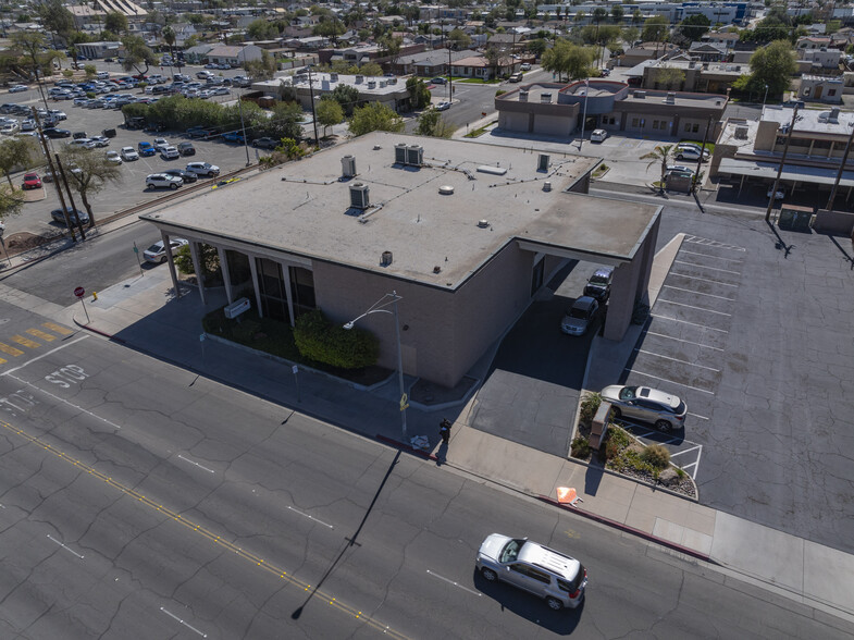 Primary Photo Of 1225 W Main St, El Centro Office For Sale