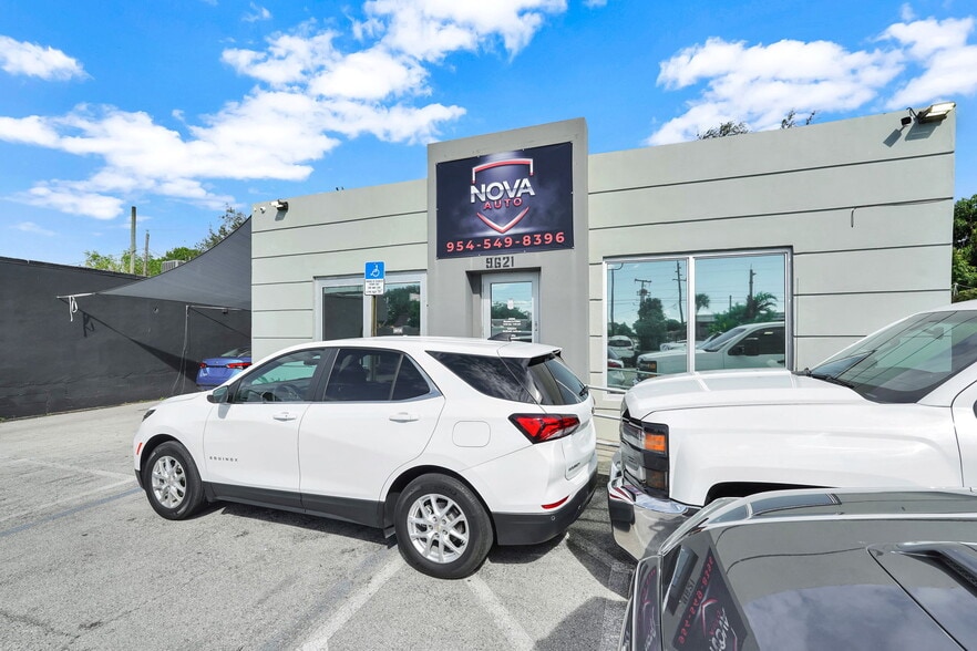 More Photos Of 9621 NW 27th Ave, Miami Office For Sale