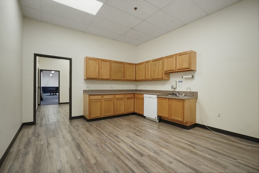 More Photos Of 10875 Dover St, Westminster Research And Development For Lease