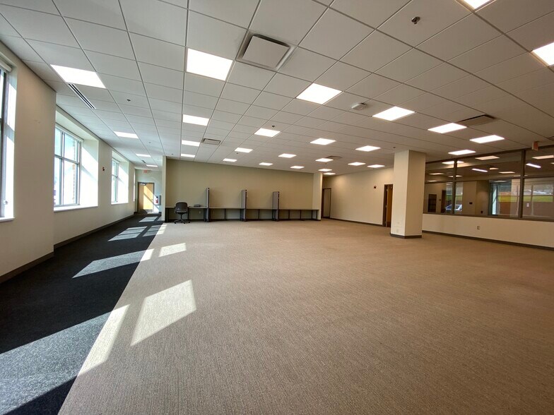 More Photos Of 1611 E Century Ave, Bismarck Office For Sale