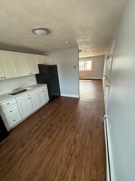 More Photos Of 9 Melton St, Pawtucket Apartments For Sale
