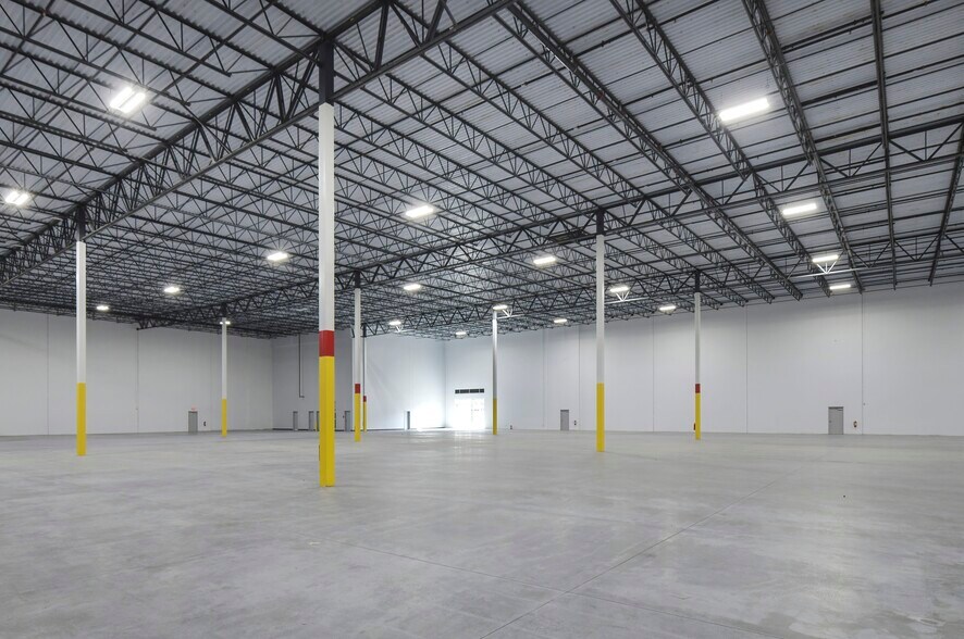 More Photos Of 8748 Mount Holly Rd, Charlotte Distribution For Lease