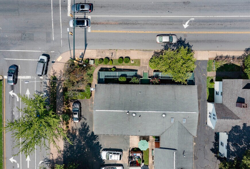 More Photos Of 218 Ridge St, Charlottesville Specialty For Sale