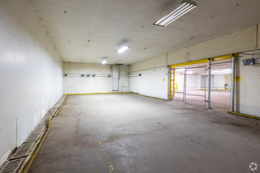 More Photos Of 5151 N Bannock St, Denver Refrigeration Cold Storage For Lease