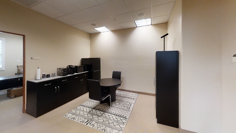 More Photos Of 8666 E San Alberto, Scottsdale Office For Lease