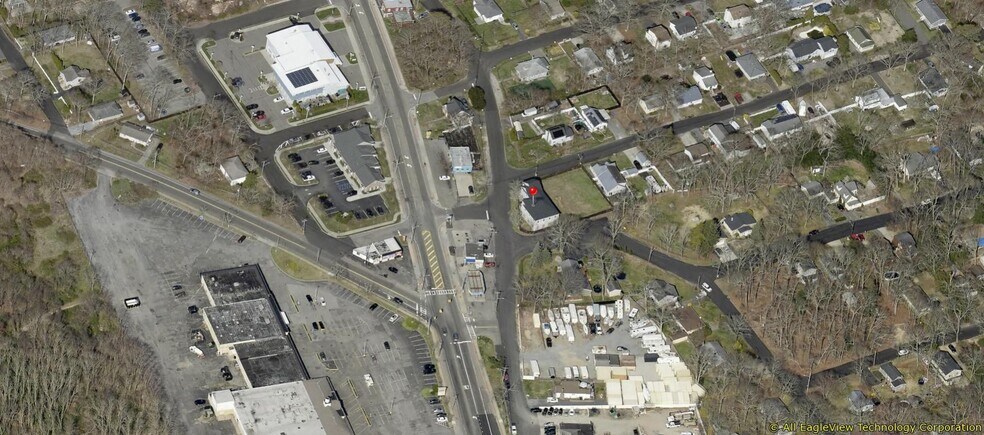 More Photos Of 21 Old Montauk Hwy, Mastic Medical For Sale