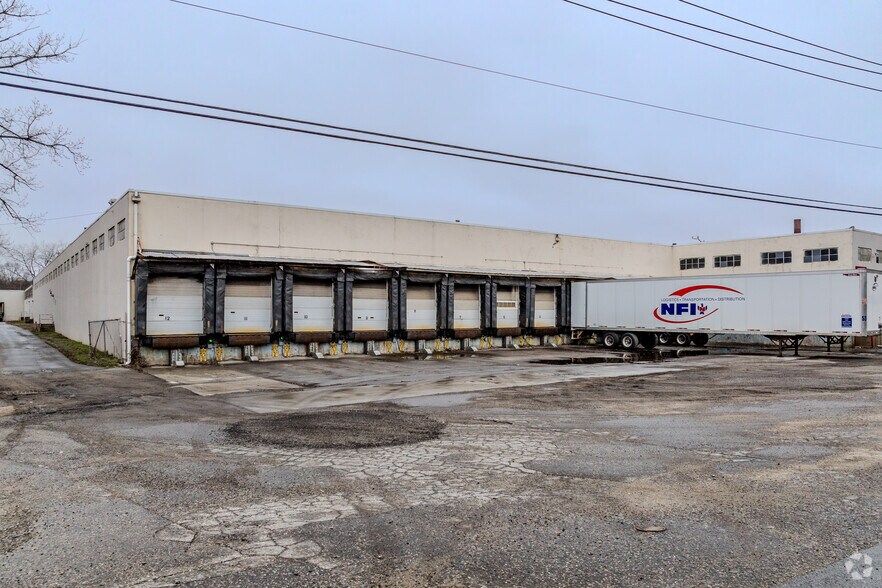 More Photos Of 70 Community Ave, Plainfield Industrial For Sale