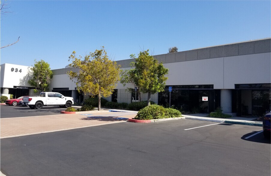 Primary Photo Of 934 Calle Negocio, San Clemente Light Manufacturing For Lease