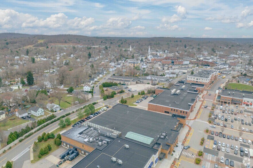 More Photos Of 25 Brigham St, Westborough Distribution For Lease