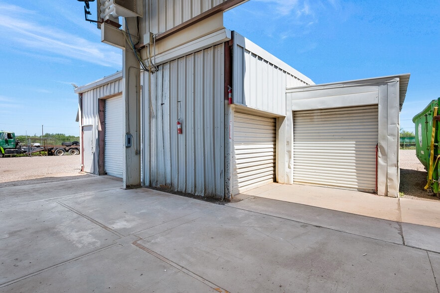 More Photos Of 8920 S Eisenhower Rd, Tucson Contractor Storage Yard For Sale