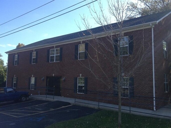 Primary Photo Of 1910 Garden Springs Dr, Lexington Office For Lease