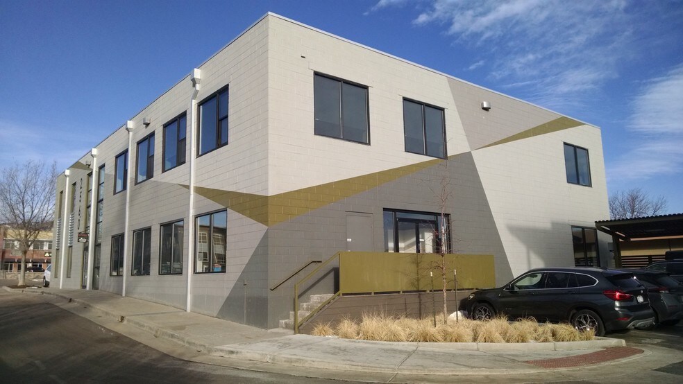 More Photos Of 2560 28th St, Boulder Office For Sale