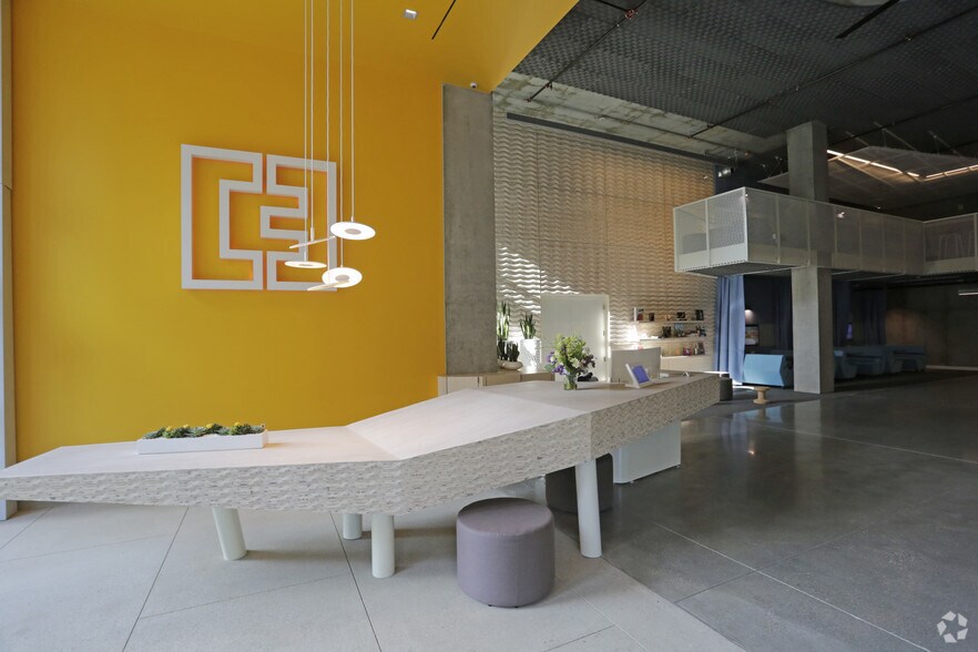 More Photos Of 5800 Bristol Pky, Culver City Office For Lease