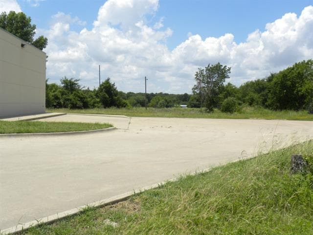 More Photos Of 433 S Seven Points Dr, Seven Points Freestanding For Sale