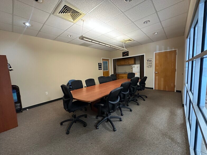 More Photos Of 2675 Lake Park Dr, North Charleston Medical For Lease