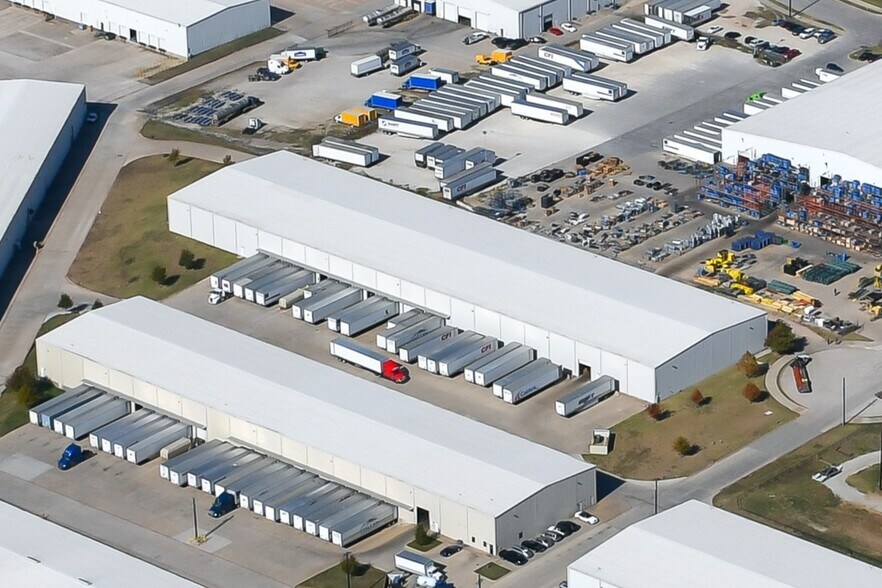 More Photos Of 5091 Dakota Ln, Denton Warehouse For Sale