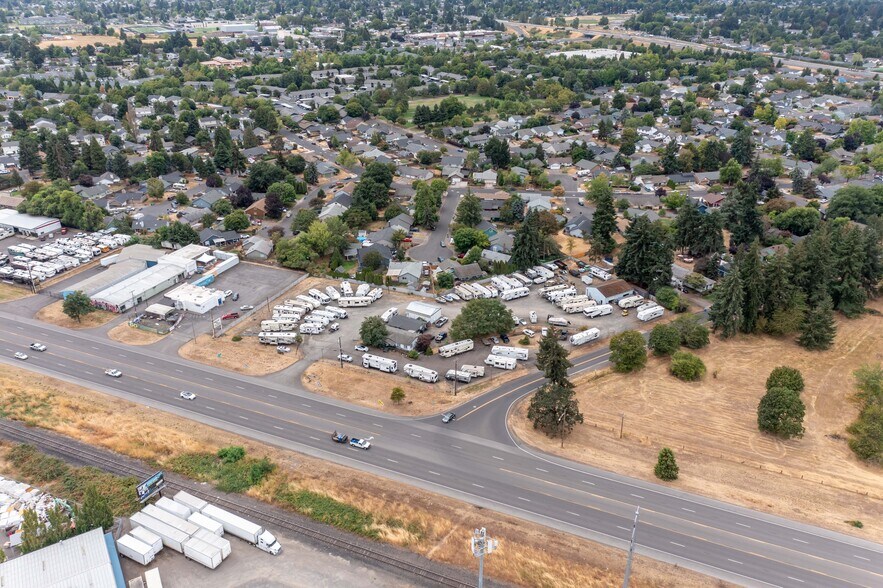 More Photos Of 2288 Highway 99 N, Eugene Fast Food For Sale
