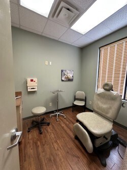 More Photos Of 1498 Jesse Jewell Pky SE, Gainesville Medical For Lease
