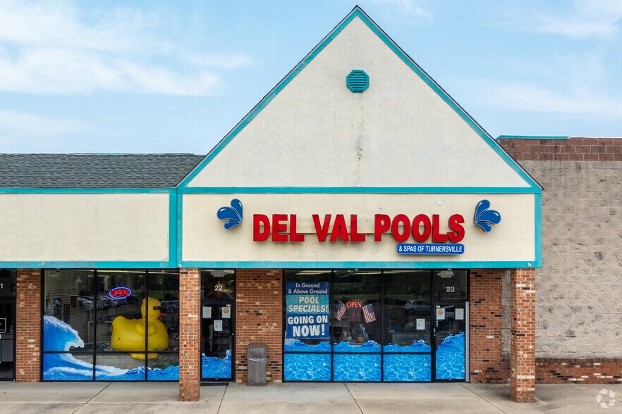 More Photos Of 660 Woodbury Glassboro Rd, Sewell Unknown For Lease