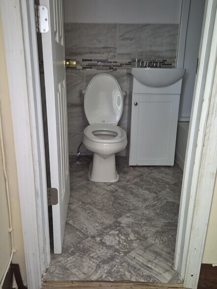 More Photos Of 88 Laurel Ave, South Fallsburg Apartments For Sale