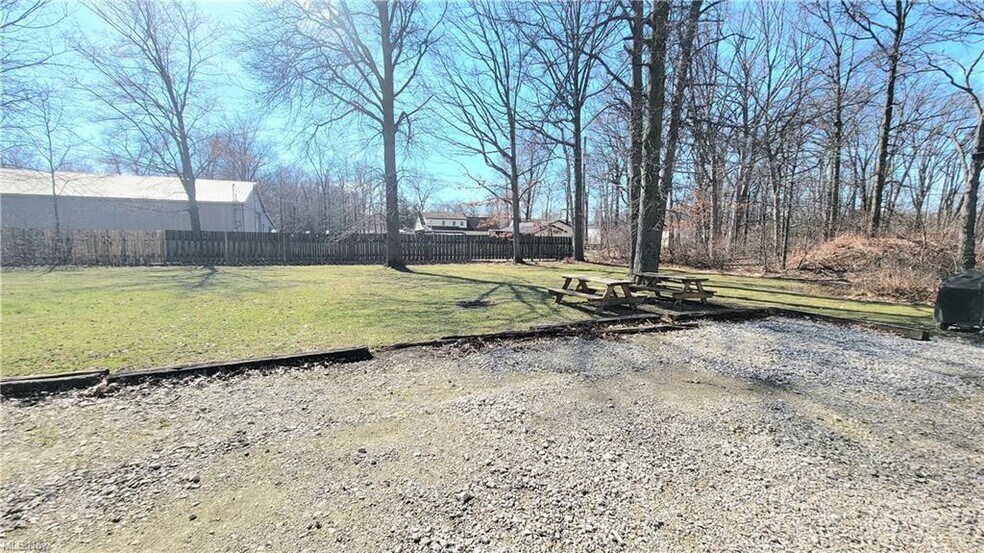 More Photos Of 3537 Liberty Ave, Vermilion Hotel For Sale