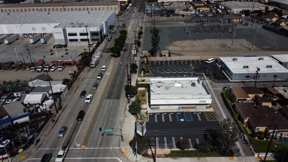 More Photos Of 15228-15230 S Avalon Blvd, Compton Storefront For Sale