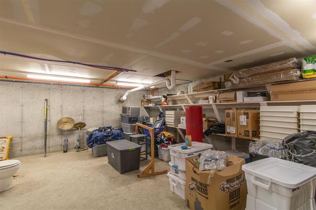 More Photos Of 44 Belden Hill Rd, East Burke Restaurant For Sale