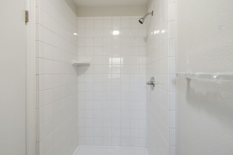 More Photos Of 2417 Springs Rd, Vallejo Daycare Center For Lease