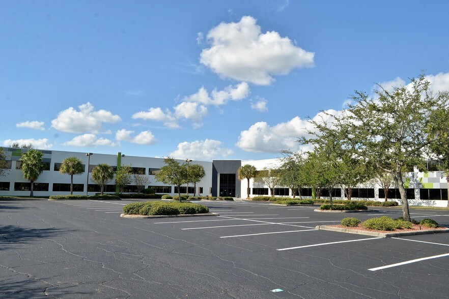 More Photos Of 7700 Southland Blvd, Orlando Office For Lease