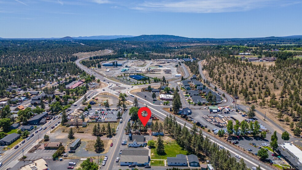 More Photos Of 64661 Bruce Ave, Bend General Retail For Sale