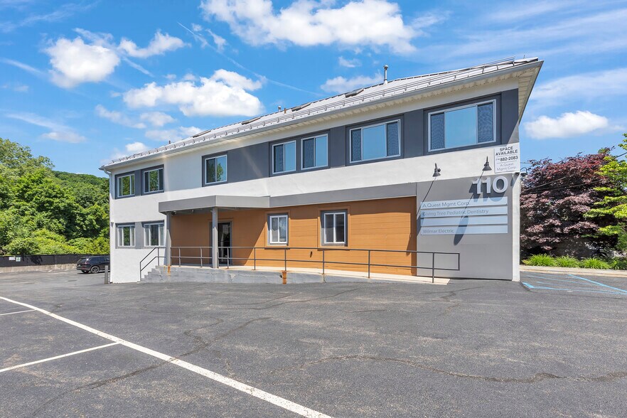 More Photos Of 110 Washington Ave, Pleasantville Medical For Lease