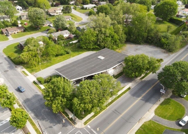 More Photos Of 601 E Main St, Kutztown Bank For Sale