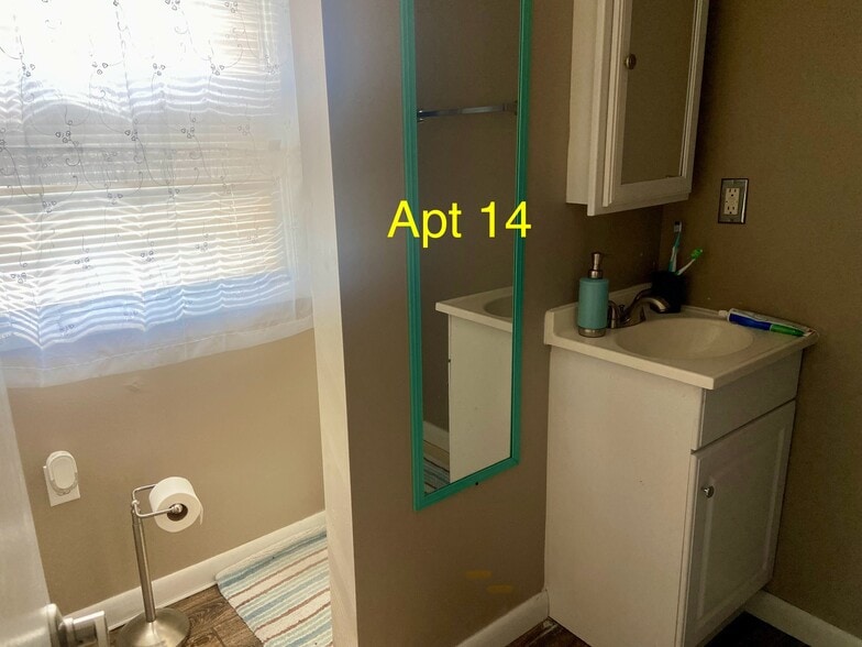 More Photos Of 406 N Loudoun St, Winchester Apartments For Sale