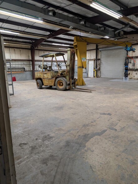 More Photos Of 600 Bohannon Rd, Fairburn Flex For Lease