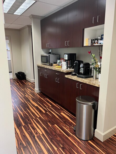 More Photos Of 2242 Camden Ave, San Jose Medical For Sale