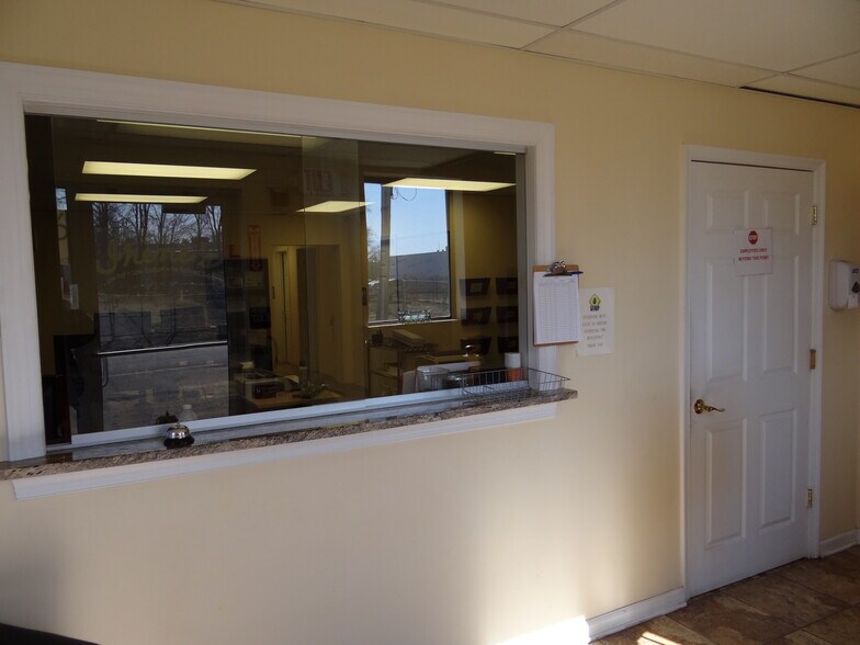 More Photos Of 1746 Winchester Rd, Bensalem Manufacturing For Lease