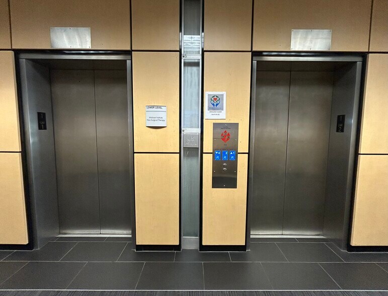 More Photos Of 9730 S Western Ave, Evergreen Park Medical For Lease