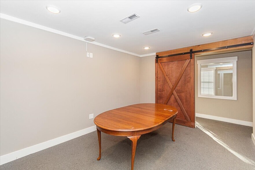 More Photos Of 1980 Old Fort Pky, Murfreesboro Office For Lease