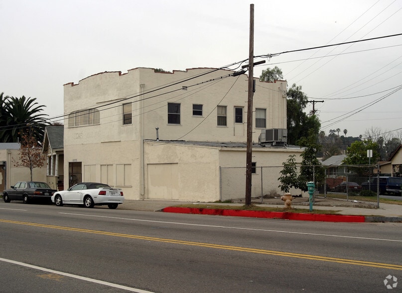 More Photos Of 6375 N Figueroa Blvd, Los Angeles Storefront Retail Residential For Lease