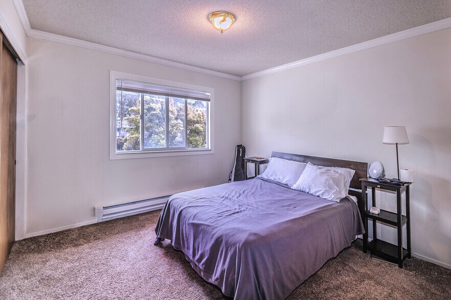 More Photos Of 510 Avenue Alhambra, Half Moon Bay Apartments For Sale