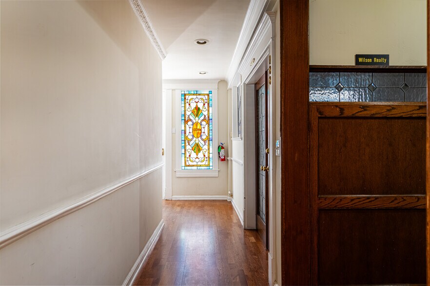 More Photos Of 307 E Chapman Ave, Orange Office For Sale