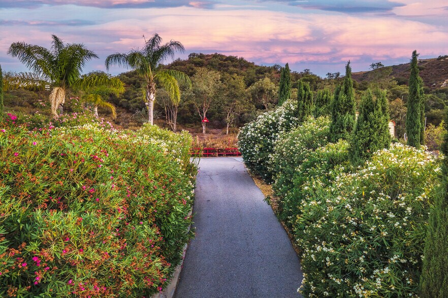 More Photos Of 22053 Highland St, Wildomar Specialty For Sale