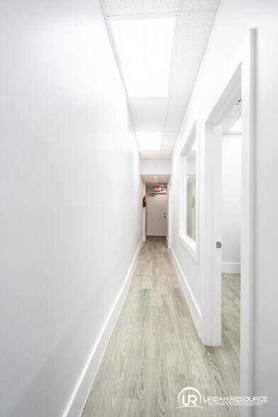 More Photos Of 1197 71st St, Miami Beach Storefront Retail Residential For Lease